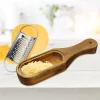 Râpe à fromage, en bois d'acacia et acier inoxydable durable