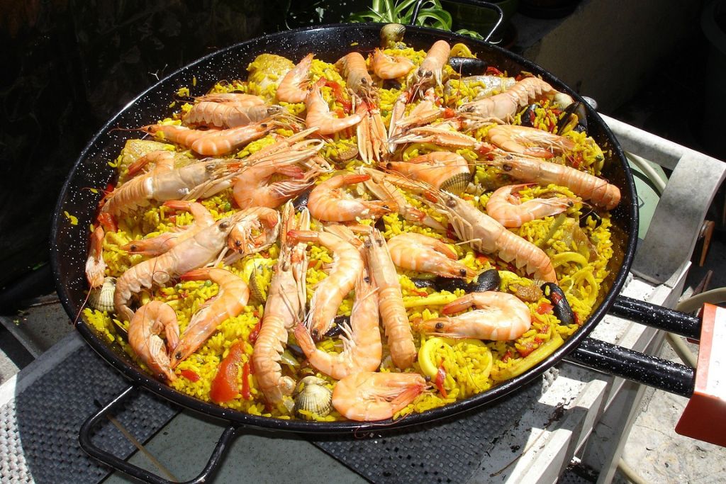 Cuisine Poêle à Paella : L'Ingrédient Clé pour Maîtriser l'Art de la Paella Parfaite