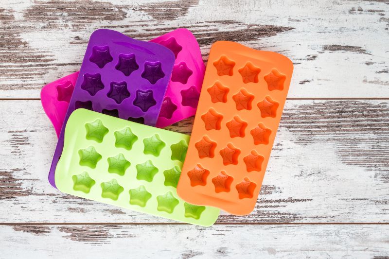 Cuisine Le Secret des Pâtissiers Dévoilé : Choisir le Moule à Gâteau Parfait pour des Créations Inoubliables!