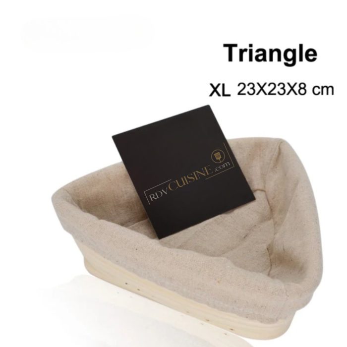 Panier à pain triangulaire en véritable rotin