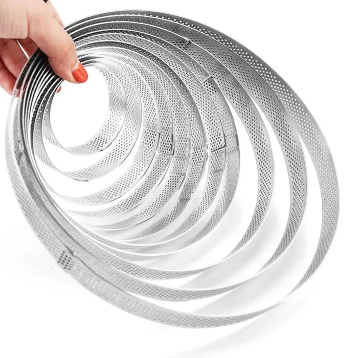 Cercle à tarte perforé en acier inoxydable format petit 6.5cm
