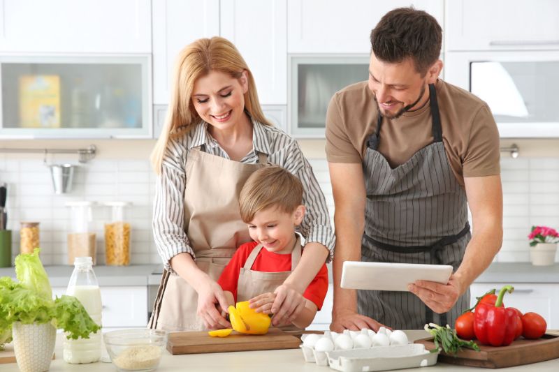 Cuisine Couteau Enfant : L’Outil Idéal pour Initier Vos Petits à la Cuisine en Toute Sécurité