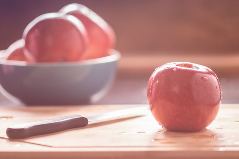 Cuisine Couteau d'Office : L'Essentiel de Votre Cuisine pour des Découpes Précises et Polyvalentes