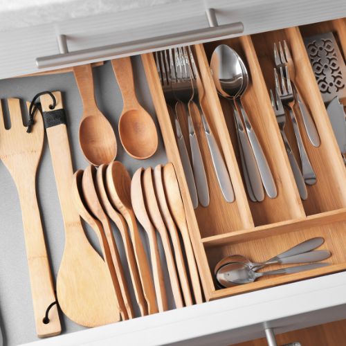 Cuisine Rangement Cuisine : Les Astuces Infaillibles pour Gagner de la Place et du Temps au Quotidien