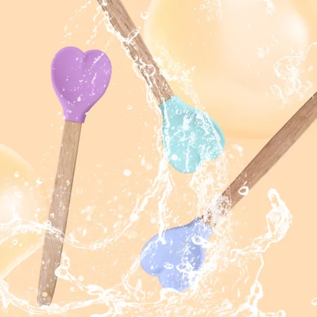 Maryse cuisine cœur silicone et bois.webp
